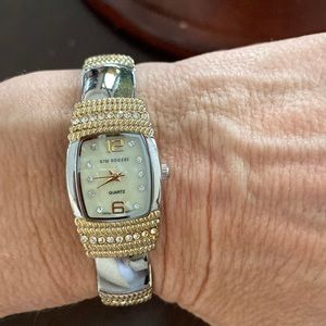 Stretch beautiful silver gold watch